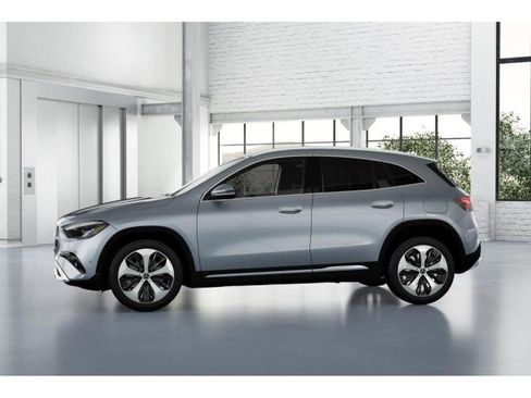 Used 2025 Mercedes-Benz GLA 250 image 34