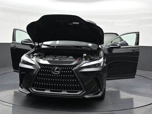 Used 2023 Lexus NX 250 FWD w/ Towing Package (2000 Lbs) image 36