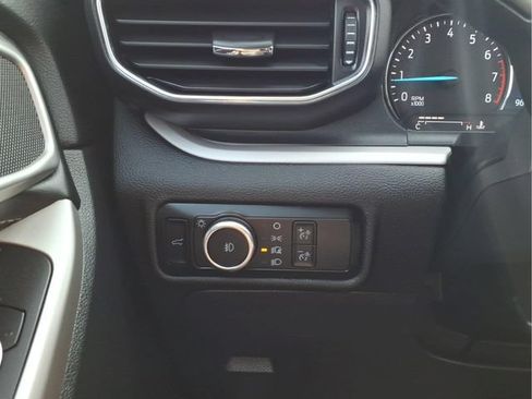 Certified 2024 Ford Explorer XLT w/ Equipment Group 202A AWD/4WD image 14