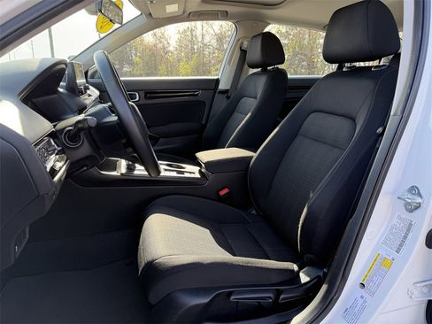 Used 2024 Honda Civic EX image 15
