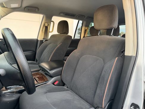 Used 2018 Nissan Armada SV w/ Driver Package RWD image 11