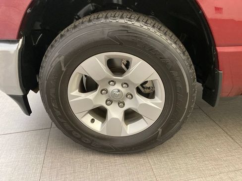 Certified 2022 RAM 1500 Big Horn AWD/4WD image 9