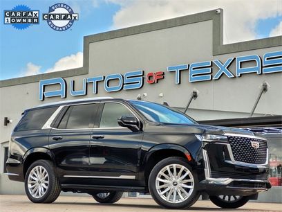 Used 2022 Cadillac Escalade Luxury w/ LPO, Illumination Package