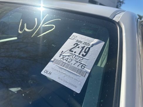 Used 2022 Nissan Frontier SV image 11