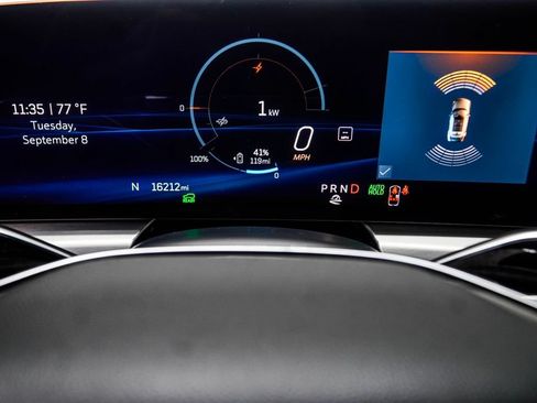 Used 2025 Cadillac Lyriq Sport w/ LPO, Floor Liner Package AWD/4WD image 35