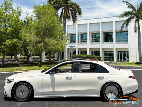 Used 2023 Mercedes-Benz S 580 4MATIC Sedan image 42