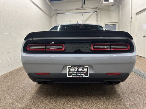 Used 2022 Dodge Challenger SRT Hellcat w/ Plus Package image 3