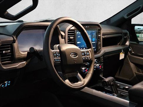 New 2026 Ford F150 XLT w/ XLT Black Appearance Package AWD/4WD image 4