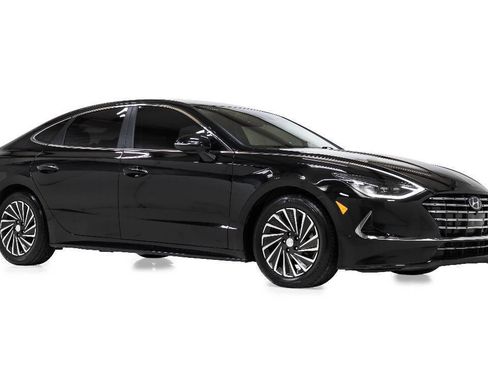 Used 2022 Hyundai Sonata Limited FWD image 1