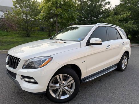 Used 2012 Mercedes-Benz ML 350 BlueTEC 4MATIC image 1