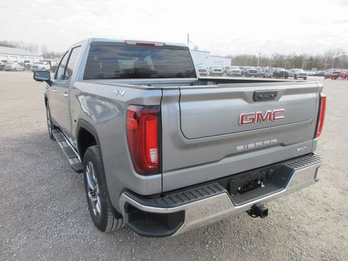 New 2026 GMC Sierra 1500 SLT w/ SLT Premium Package image 8