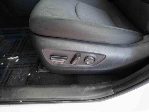 Used 2024 Toyota RAV4 XLE image 12