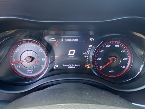 Used 2018 Dodge Charger SXT Plus w/ Blacktop Package image 18