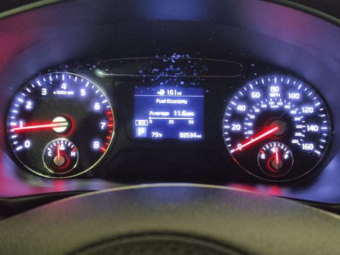 Used 2020 Kia Sorento LX FWD image 23