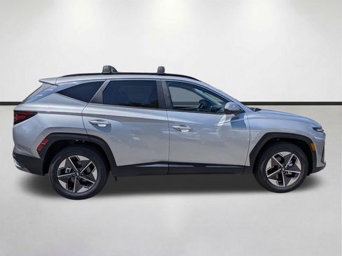 New 2026 Hyundai Tucson SEL FWD image 3