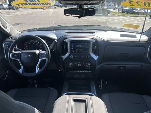 Used 2022 Chevrolet Silverado 1500 RST w/ Z71 Off-Road Package AWD/4WD image 19