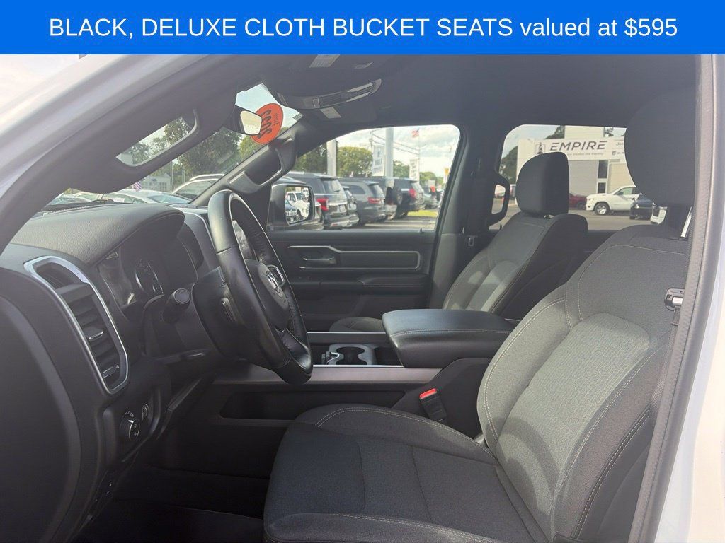 Used 2022 RAM 1500 Big Horn AWD/4WD image 4