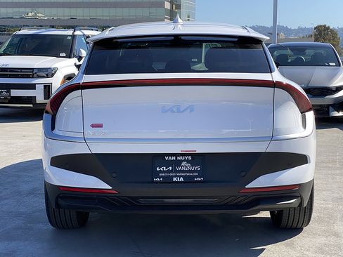 New 2026 Kia EV6 Light RWD image 5