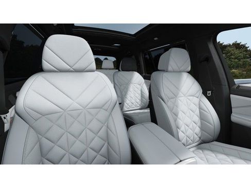 New 2026 BMW X7 xDrive40i w/ Executive Package image 11
