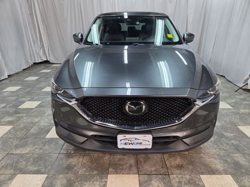 Used 2018 MAZDA CX-5 Touring image 3