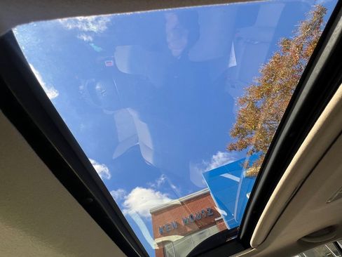 Used 2008 Toyota 4Runner Limited image 11