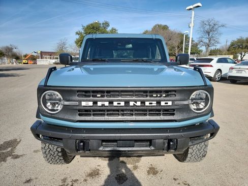 Used 2022 Ford Bronco Black Diamond image 2
