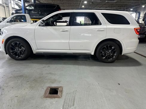 Used 2024 Dodge Durango GT RWD image 2