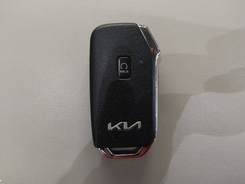 Used 2022 Kia Telluride EX w/ EX Premium Package AWD/4WD image 32