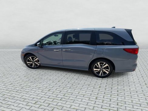 Used 2023 Honda Odyssey Touring image 6