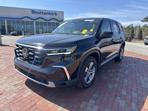 Used 2023 Honda Pilot EX-L image 1
