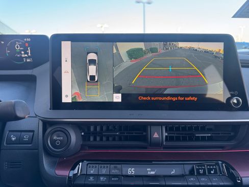 Certified 2024 Toyota Prius Prime Premium image 29