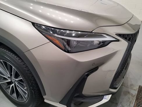 Used 2023 Lexus NX 350 AWD image 10