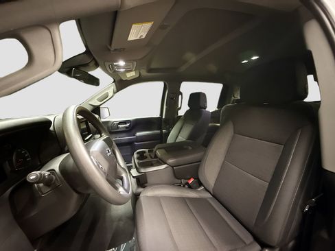 Used 2025 Chevrolet Silverado 1500 Custom Trail Boss w/ Turbomax Blackout Package image 20