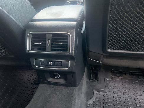 Used 2018 Audi Q5 2.0T Premium image 15