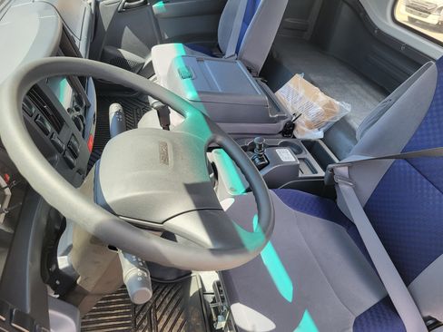 New 2026 Isuzu FTR RWD image 12