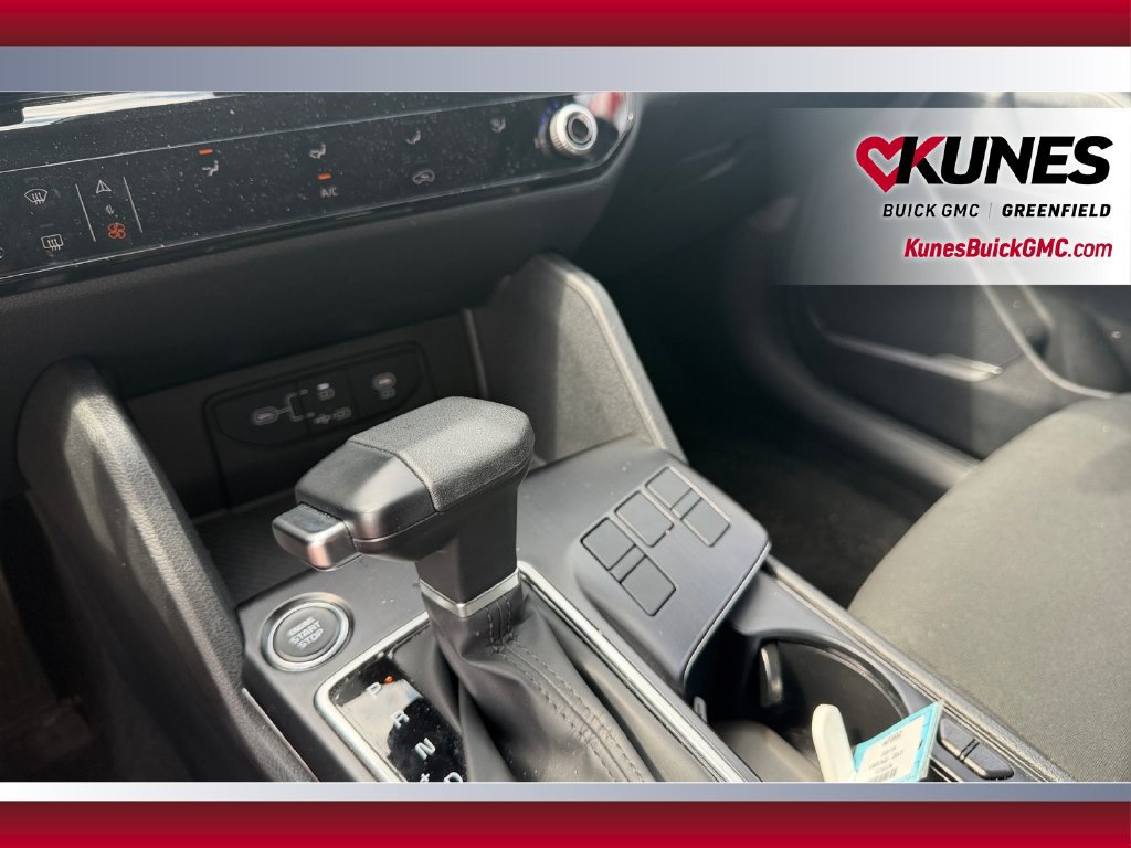 Used 2026 Kia Sportage LX FWD image 30