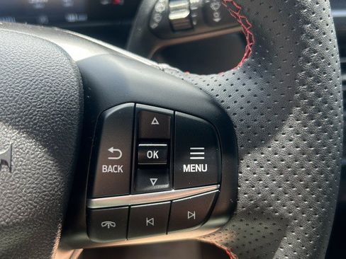 Used 2024 Ford Escape ST-Line w/ Tech Pack #1 FWD image 6