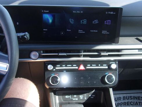 Used 2025 Hyundai Tucson SEL image 12