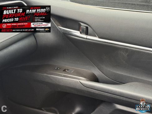 Used 2024 Toyota Camry SE FWD image 21