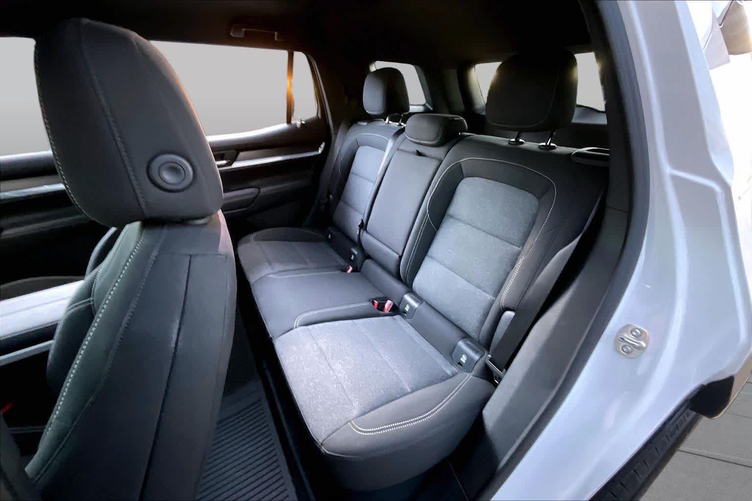 Used 2026 GMC Terrain Elevation FWD image 19