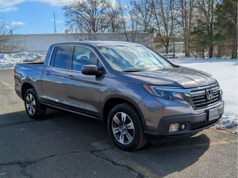 Used 2017 Honda Ridgeline RTL image 3