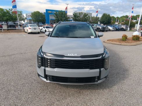 New 2026 Kia Sportage SX FWD image 3
