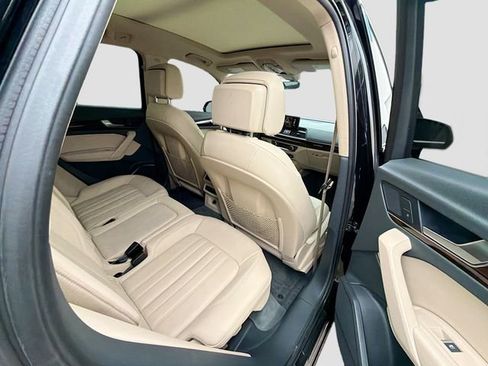 Used 2019 Audi Q5 2.0T Premium image 28