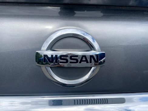Used 2017 Nissan Armada Platinum w/ Captain Seat Package AWD/4WD image 31