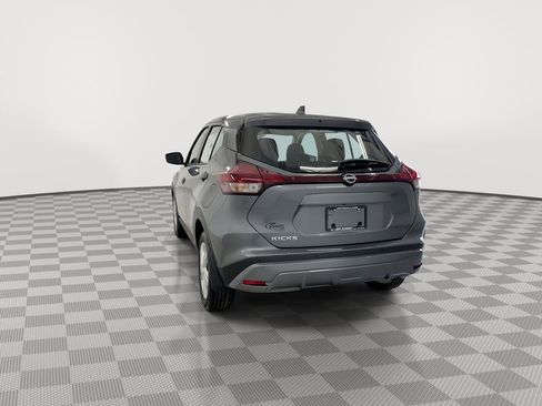Used 2025 Nissan Kicks Play S FWD image 9