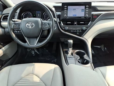 Used 2024 Toyota Camry SE w/ Cold Weather Package FWD image 12