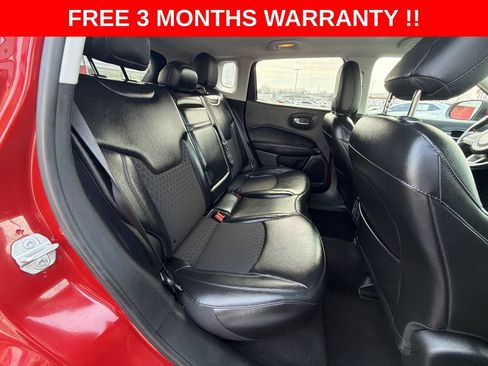 Used 2019 Jeep Compass Latitude AWD/4WD image 21