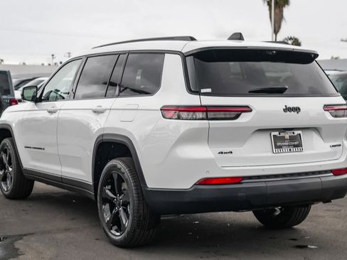 New 2025 Jeep Grand Cherokee L Limited image 6