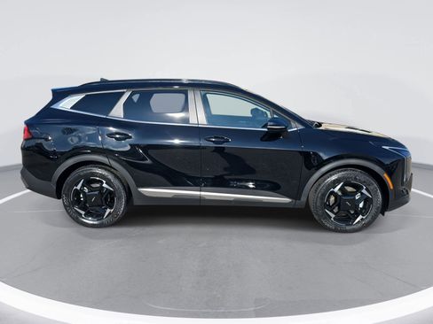 New 2026 Kia Sportage EX image 4