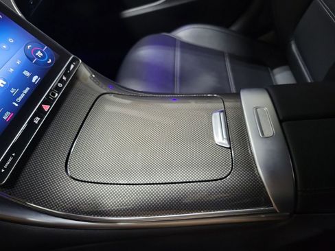 Used 2022 Mercedes-Benz C 300 4MATIC Sedan image 20